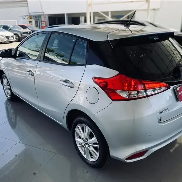 Toyota YARIS 1.3 16V FLEX XL PLUS TECH MULTIDRIVE