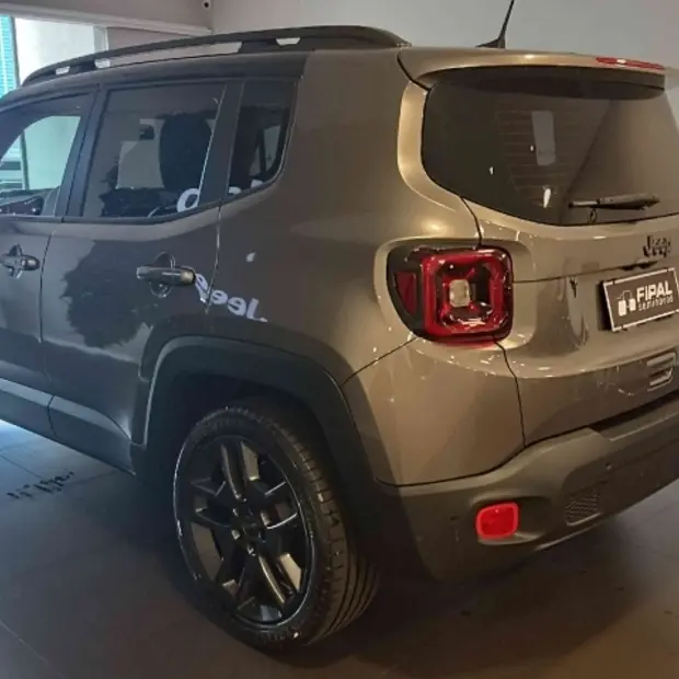 Jeep RENEGADE 1.8 16V FLEX LIMITED 4P AUTOMÁTICO