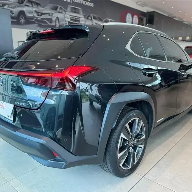 Lexus UX 250h 2.0 VVT-I HYBRID LUXURY CVT