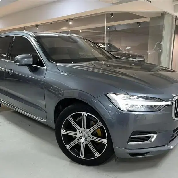 Volvo XC60 2.0 T8 HYBRID INSCRIPTION AWD GEARTRONIC