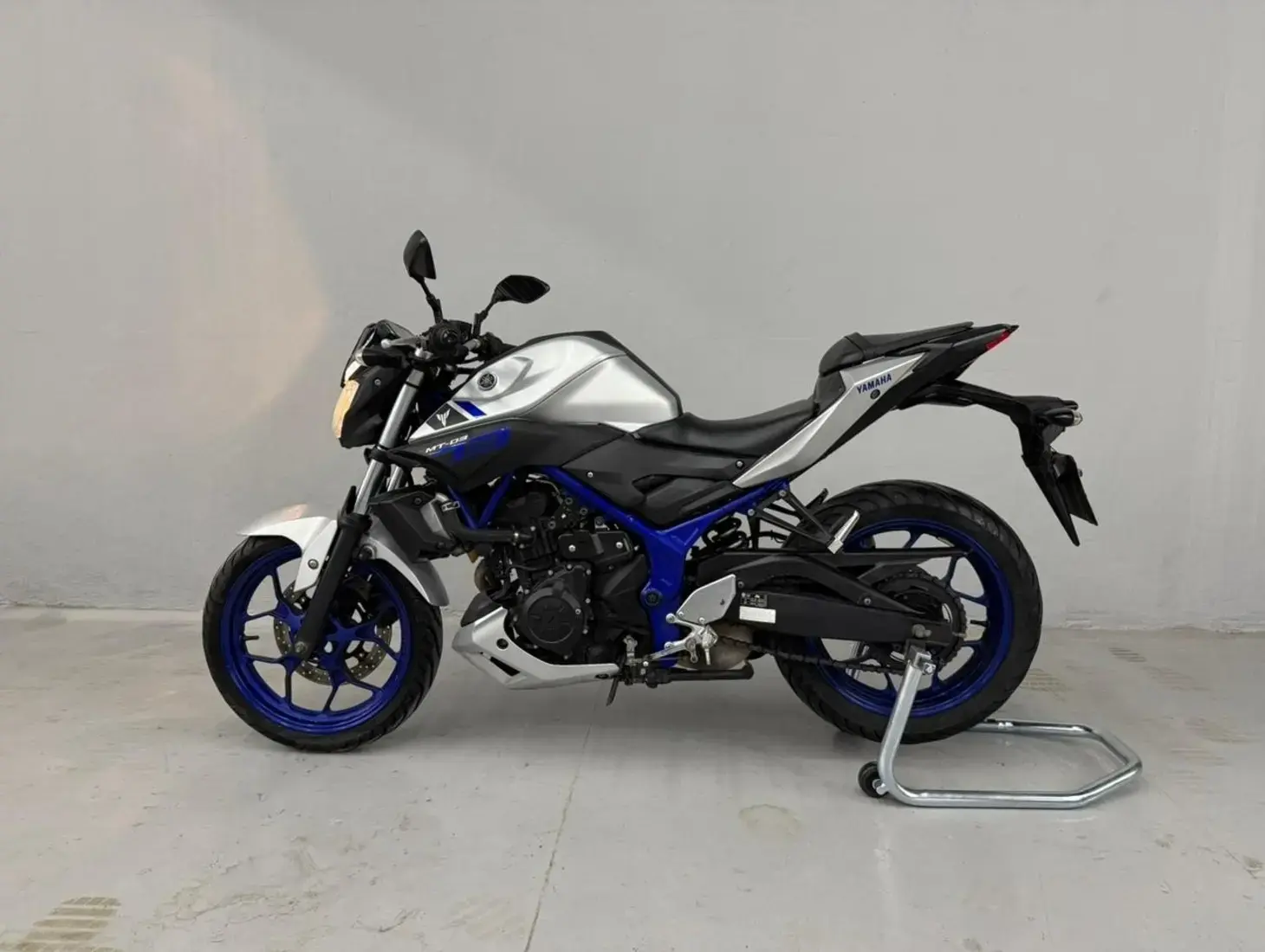 galeria MT-03 321/ABS