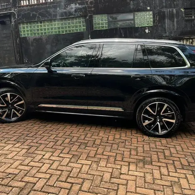 Volvo XC90 2.0 T8 RECHARGE ULTIMATE AWD GEARTRONIC
