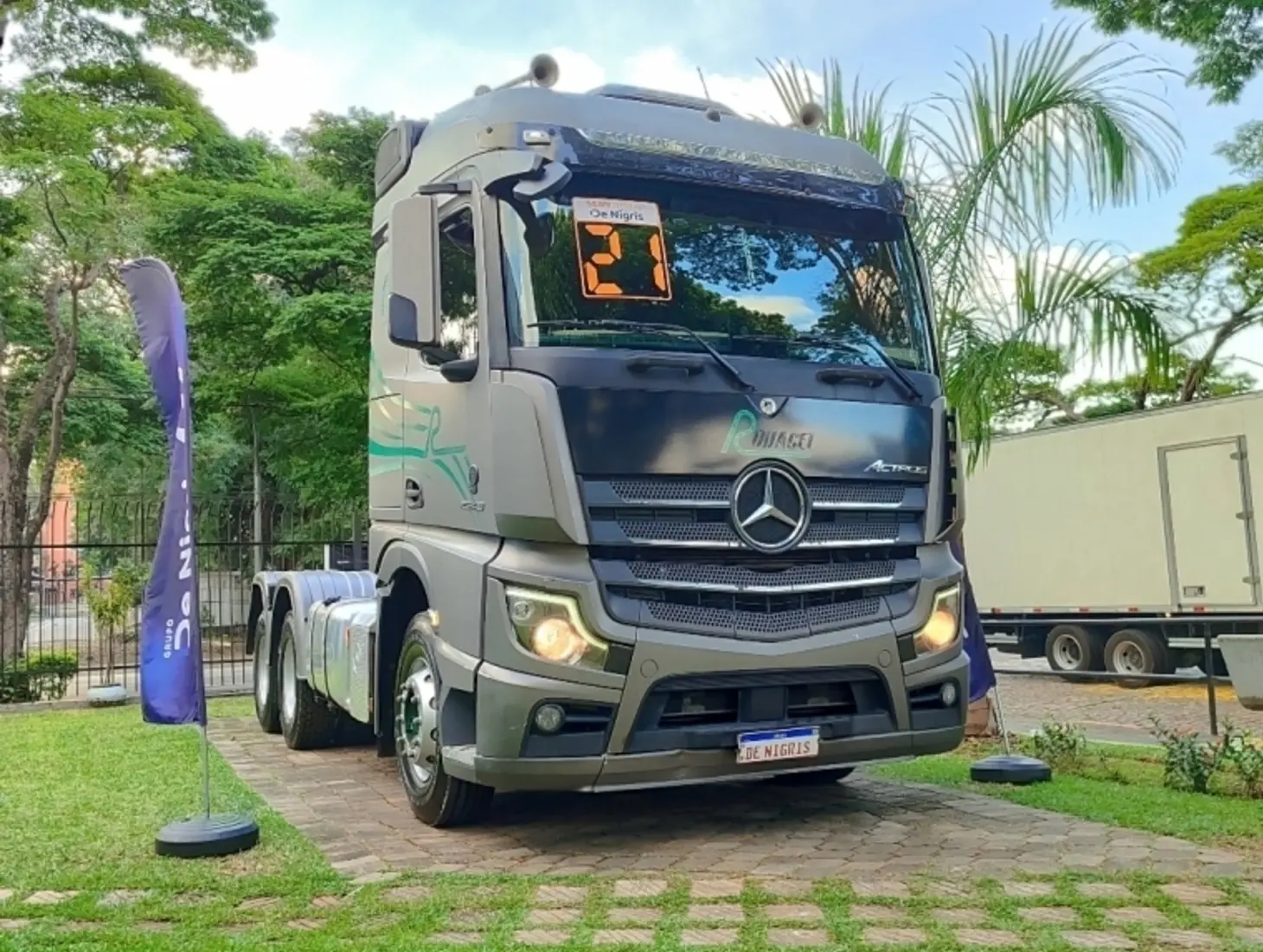 galeria Actros 2548