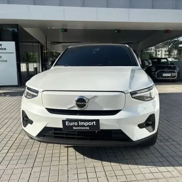 Volvo C40 Recharge Plus (Elétrico)