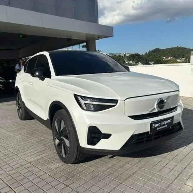 Volvo C40 Recharge Plus (Elétrico)