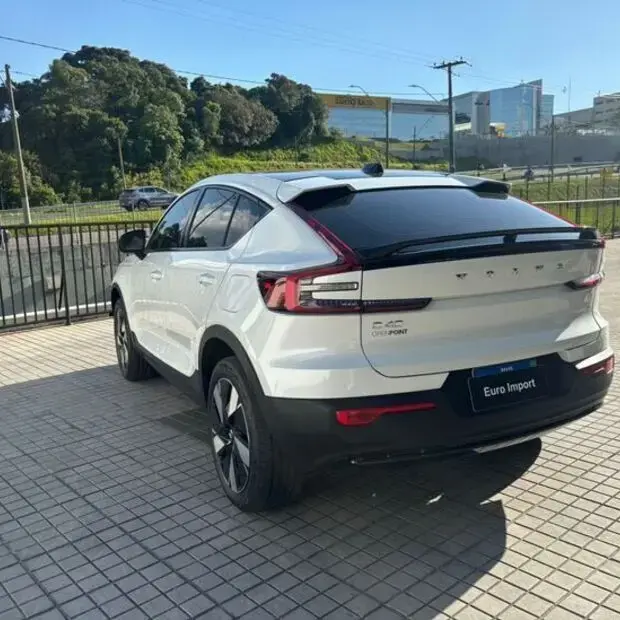Volvo C40 Recharge Plus (Elétrico)