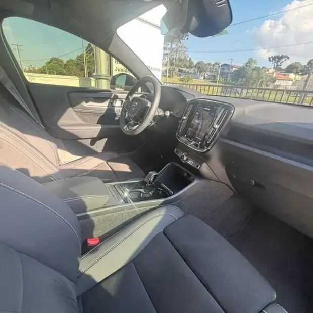 Volvo C40 Recharge Plus (Elétrico)