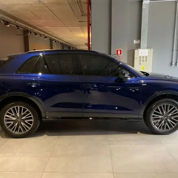 Audi Q3 Performance Black 2.0