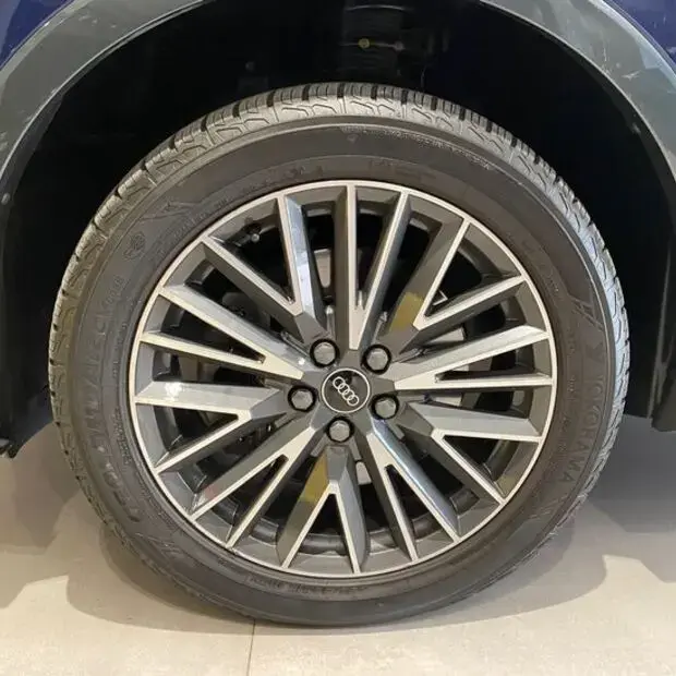 Audi Q3 Performance Black 2.0