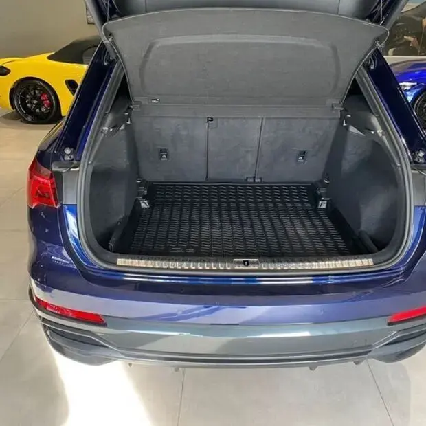 Audi Q3 Performance Black 2.0