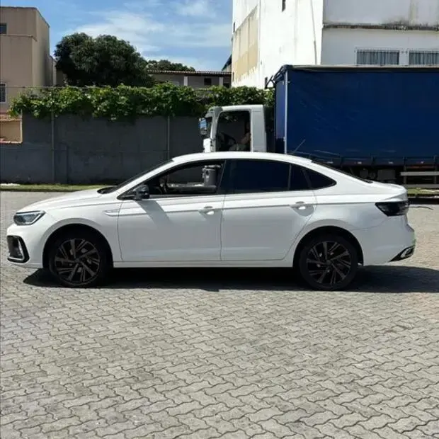 Volkswagen VIRTUS 1.0 200 TSI HIGHLINE AUTOMÁTICO