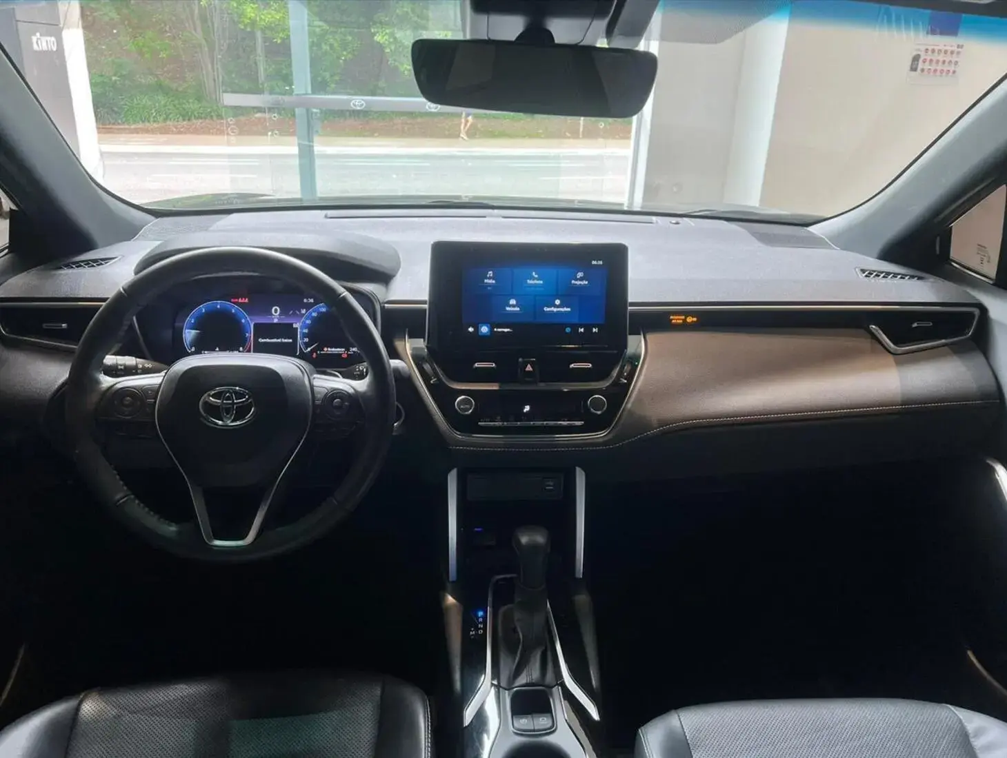 galeria COROLLA CROSS