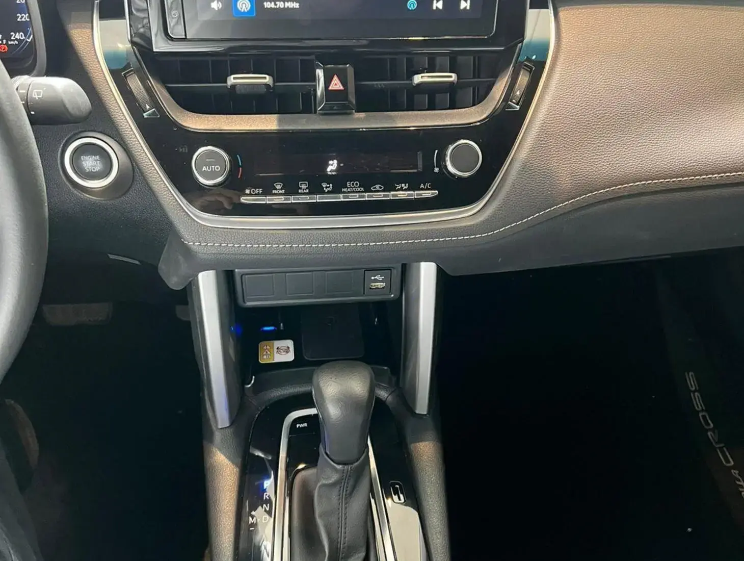 galeria COROLLA CROSS