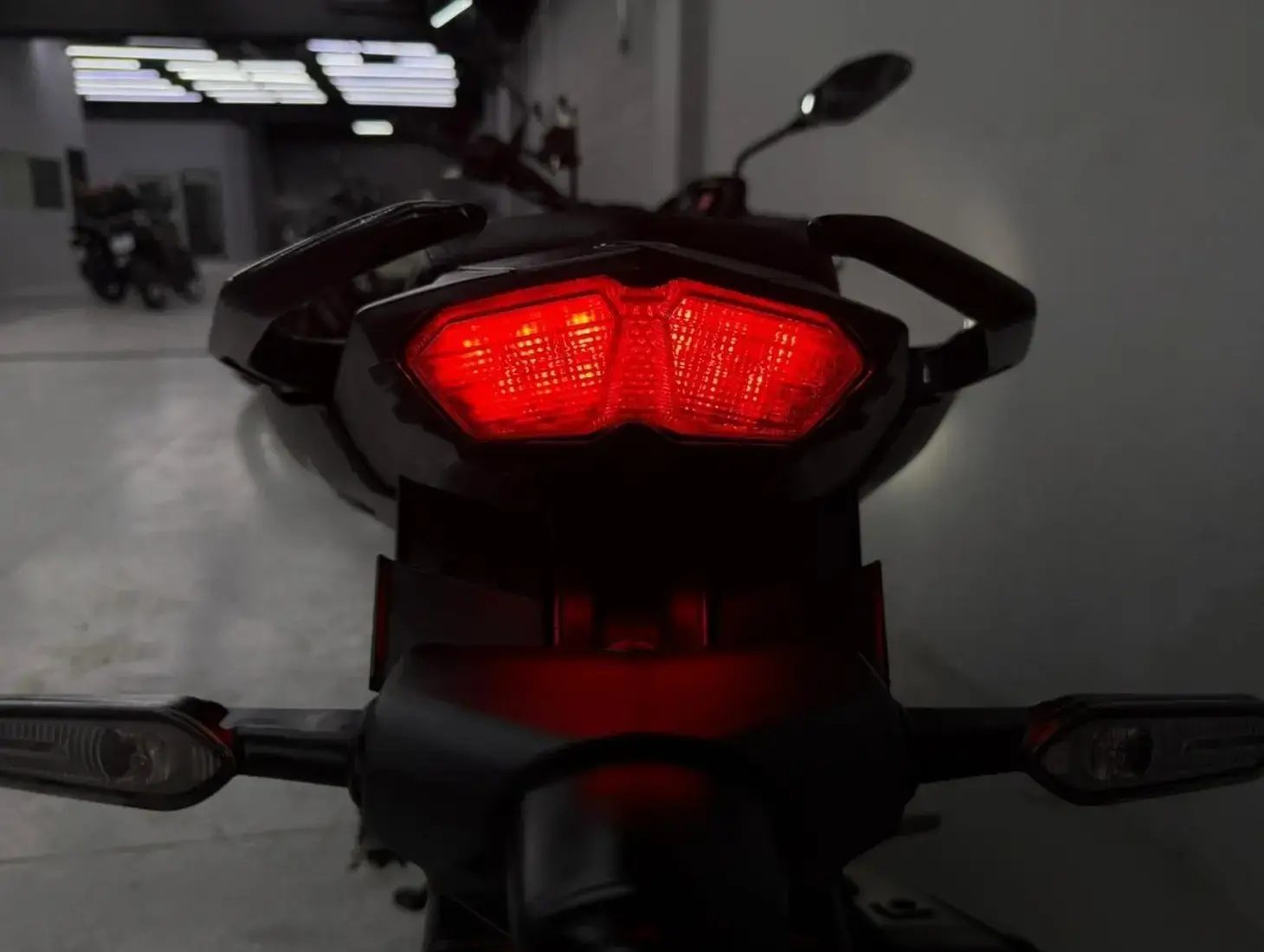 galeria FZ25 250 FAZER CONNECTED