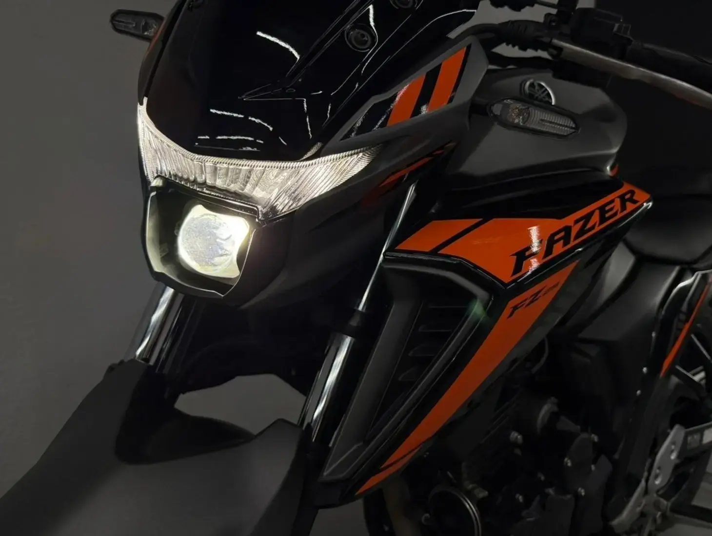 galeria FZ25 250 FAZER CONNECTED