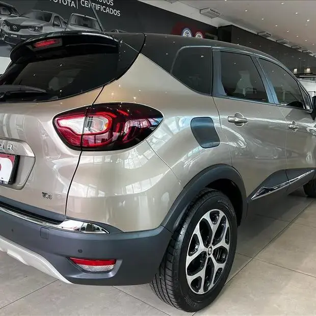 Renault CAPTUR 1.3 TCE FLEX INTENSE X-TRONIC