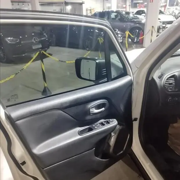 Jeep RENEGADE 1.3 T270 TURBO FLEX LONGITUDE AT6