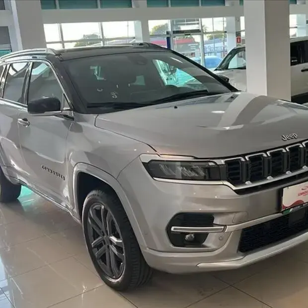 Jeep COMMANDER 2.0 HURRICANE 4 TURBO GASOLINA OVERLAND AT9