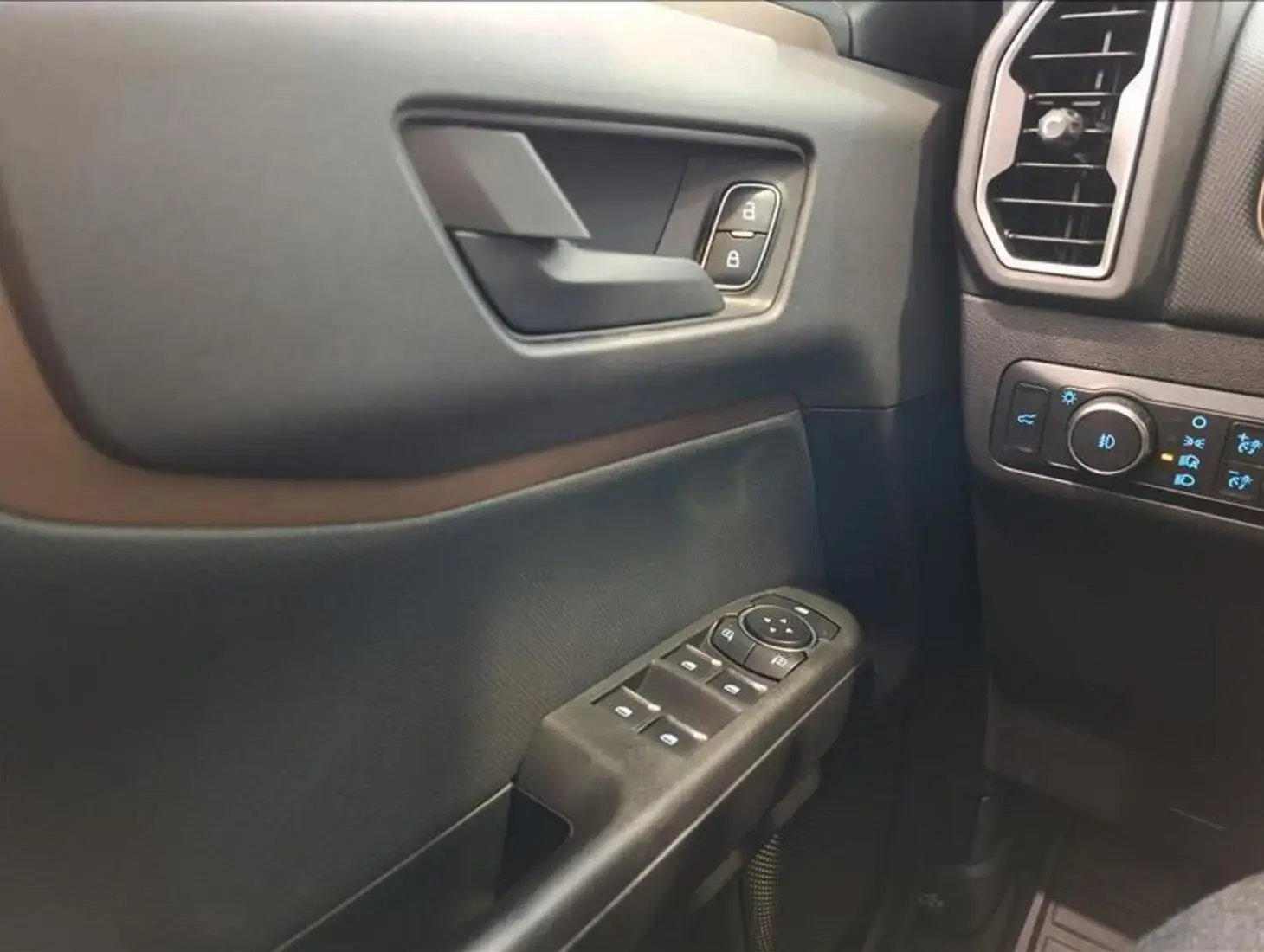 galeria BRONCO SPORT