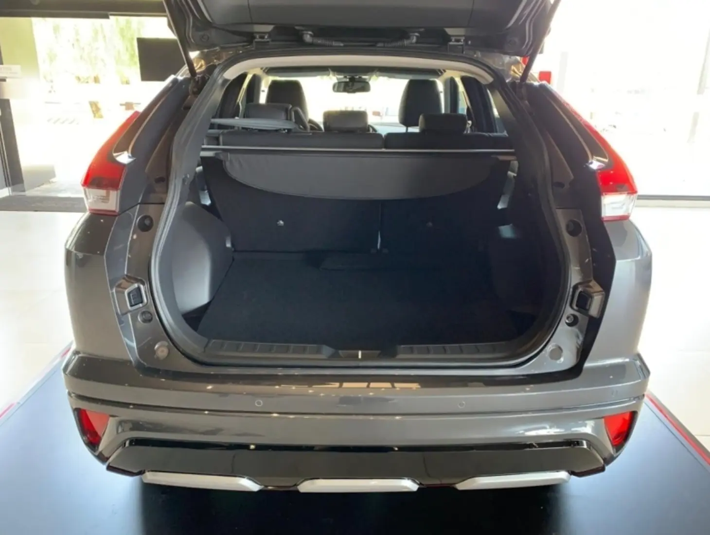 galeria ECLIPSE CROSS