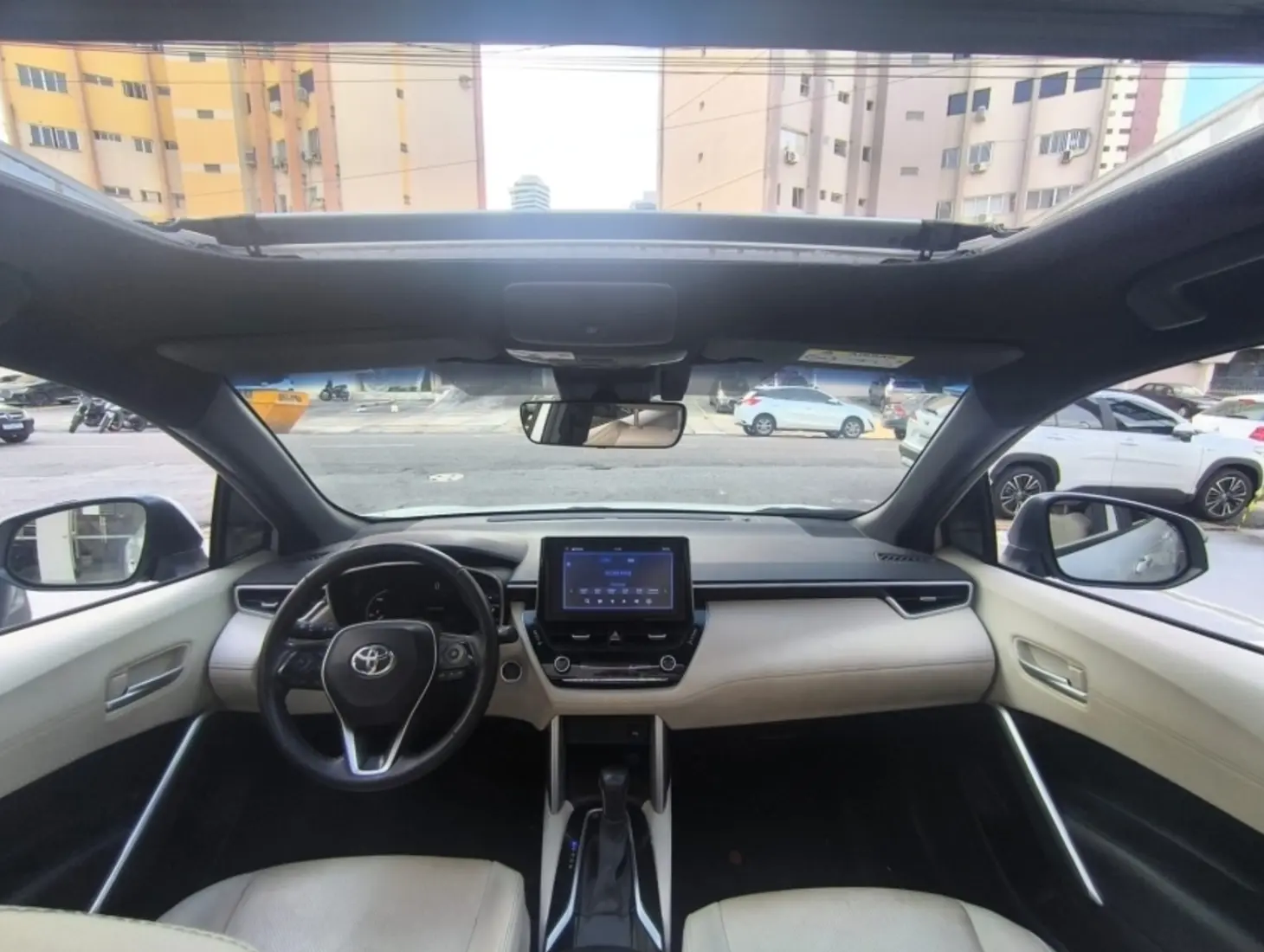 galeria COROLLA CROSS