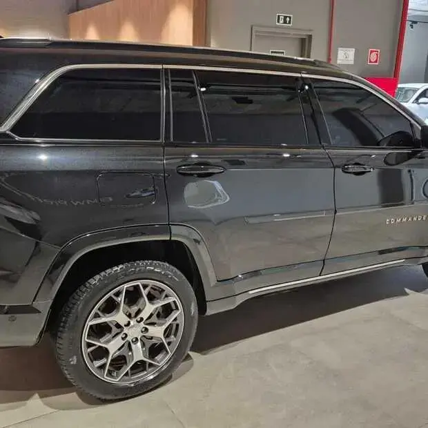 Jeep Commander Overland TD380 Diesel 4x4 (Aut)