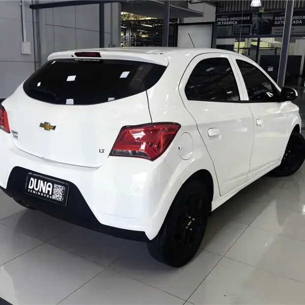 Chevrolet ONIX 1.0 MPFI LT 8V FLEX 4P MANUAL
