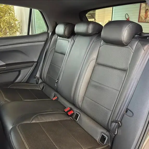 Volkswagen T-CROSS 1.0 200 TSI TOTAL FLEX AUTOMÁTICO