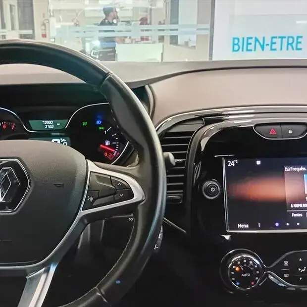 Renault CAPTUR 1.3 TCE FLEX ICONIC X-TRONIC