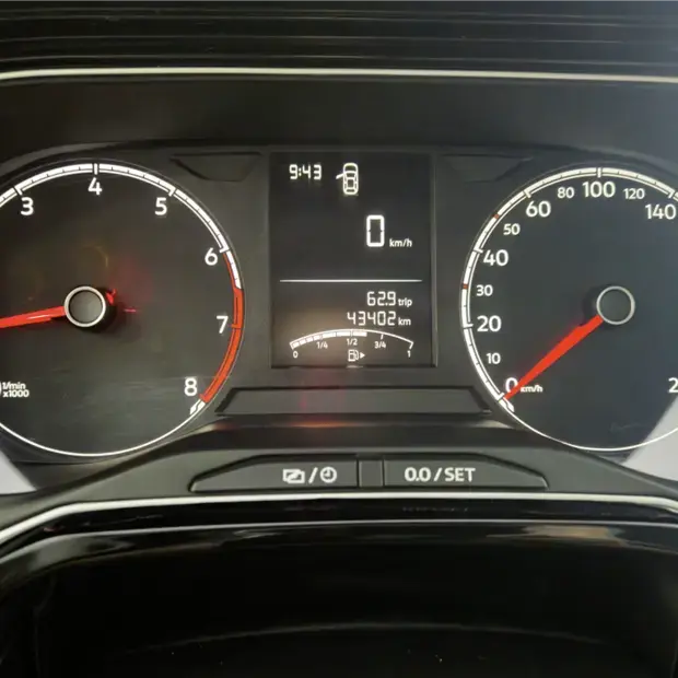 Volkswagen POLO 1.0 MPI TRACK MANUAL