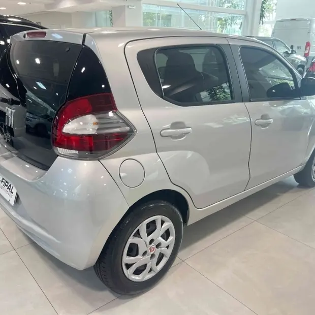 Fiat MOBI 1.0 EVO FLEX LIKE. MANUAL