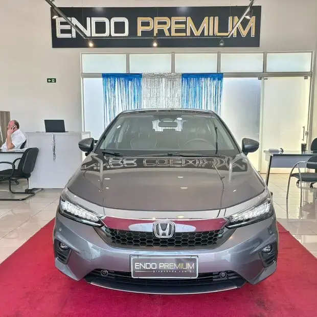 Honda CITY HATCHBACK TOURING 1.5 Flex 16V Aut CITY HATCHBACK TOURING 1.5 Flex 16V Aut