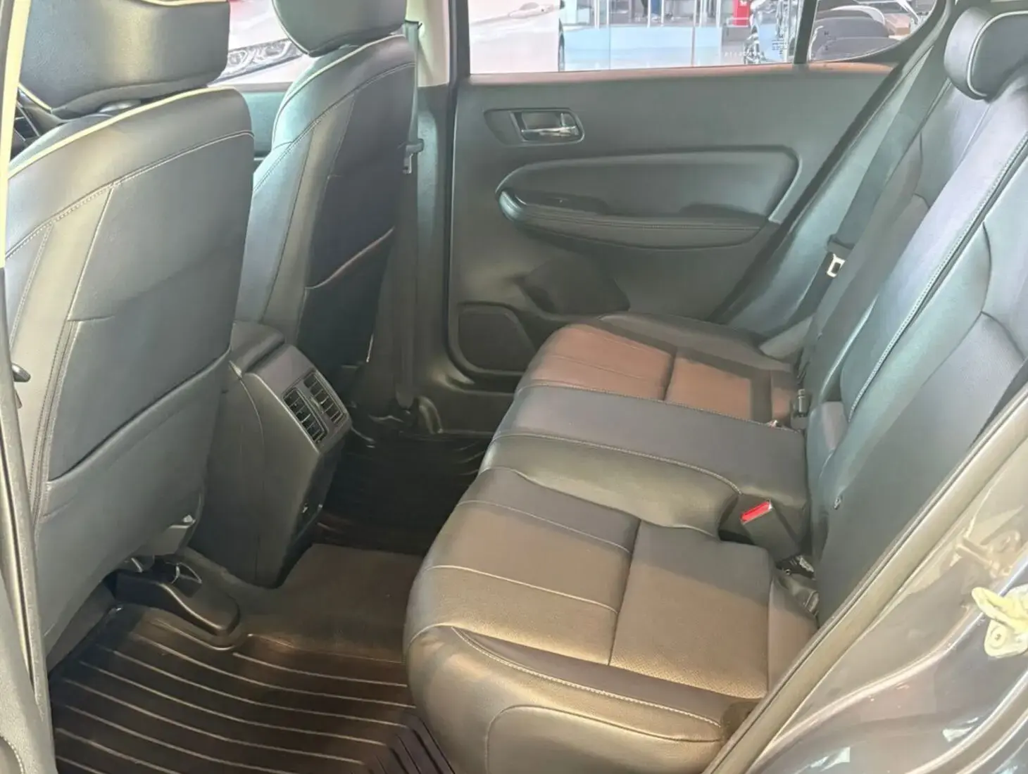 galeria CITY HATCHBACK TOURING 1.5 Flex 16V Aut