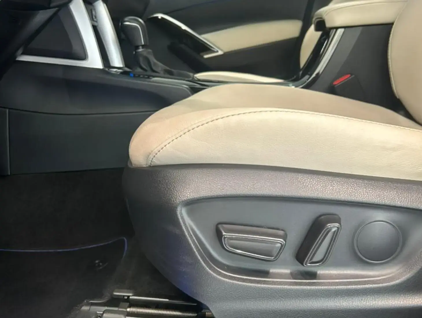 galeria Corolla Cross