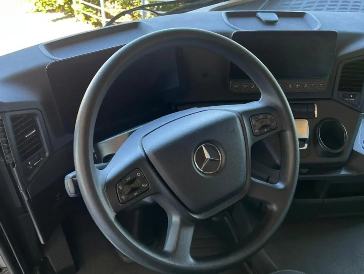 galeria ACTROS 2553LS/36