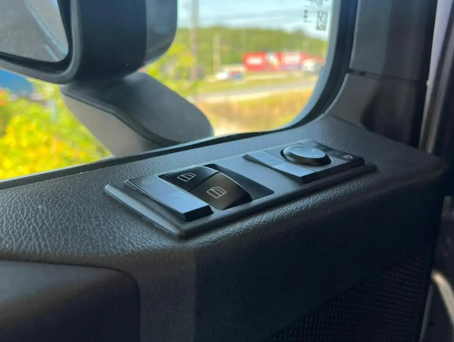 galeria ACTROS 2553LS/36