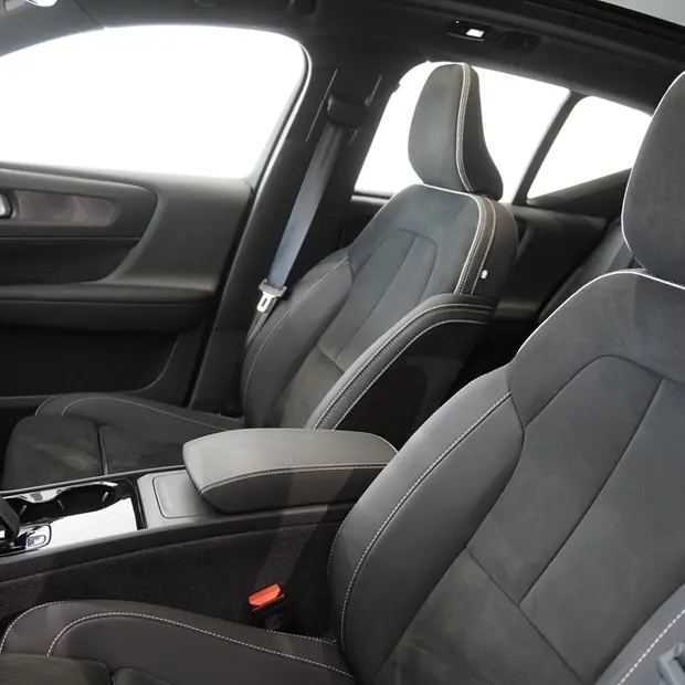 Volvo XC40 P6 RECHARGE ELECTRIC PLUS