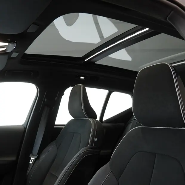 Volvo XC40 P6 RECHARGE ELECTRIC PLUS