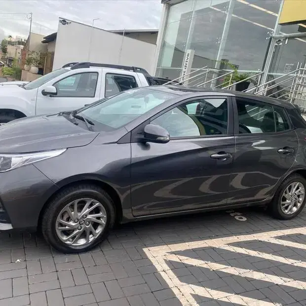 Toyota YARIS 1.5 16V FLEX XS CONNECT MULTIDRIVE