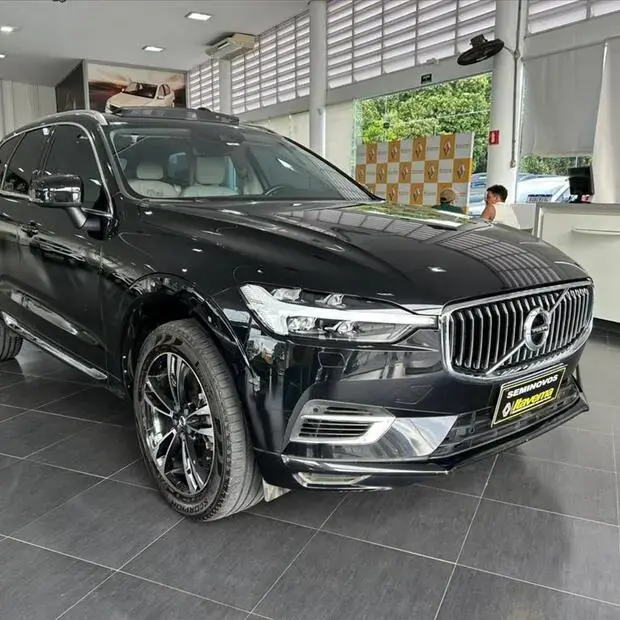 Volvo XC60 2.0 T8 HYBRID MOMENTUM AWD GEARTRONIC