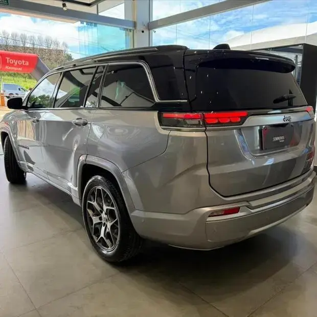 Jeep COMMANDER 1.3 T270 TURBO FLEX OVERLAND AT6