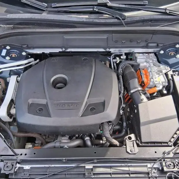 Volvo XC60 2.0 T8 RECHARGE PLUS AWD GEARTRONIC