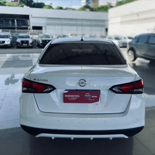 Nissan VERSA 1.6 16V FLEX ADVANCE XTRONIC