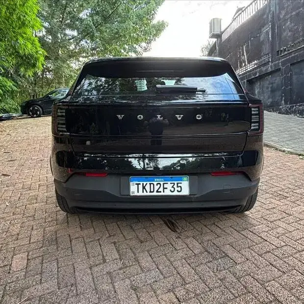 Volvo EX30 69 KW ELÉTRICO ULTRA