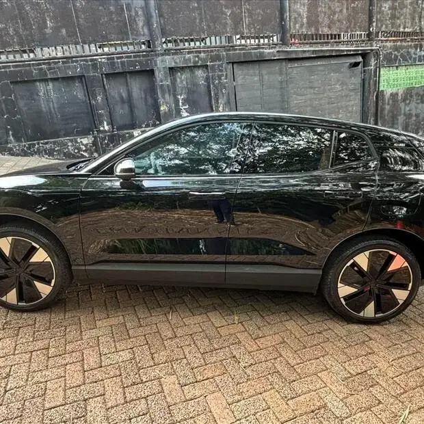 Volvo EX30 69 KW ELÉTRICO ULTRA