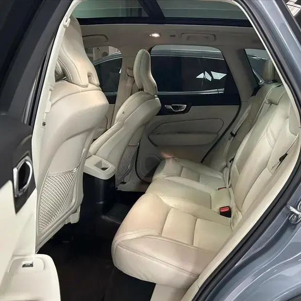 Volvo XC60 2.0 T8 RECHARGE ULTIMATE AWD GEARTRONIC