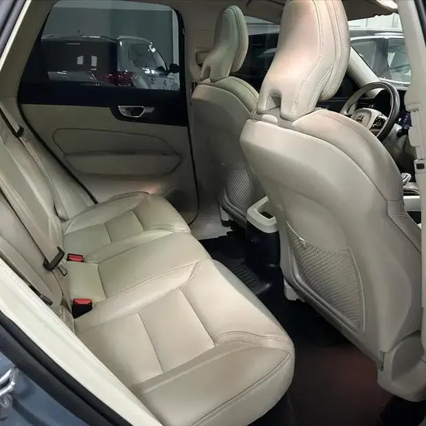 Volvo XC60 2.0 T8 RECHARGE ULTIMATE AWD GEARTRONIC