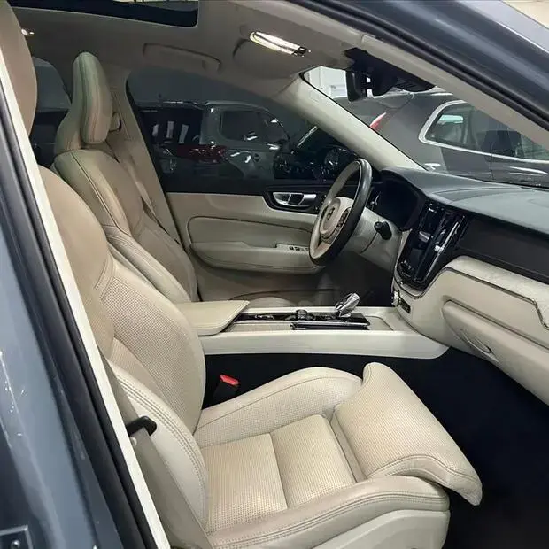 Volvo XC60 2.0 T8 RECHARGE ULTIMATE AWD GEARTRONIC