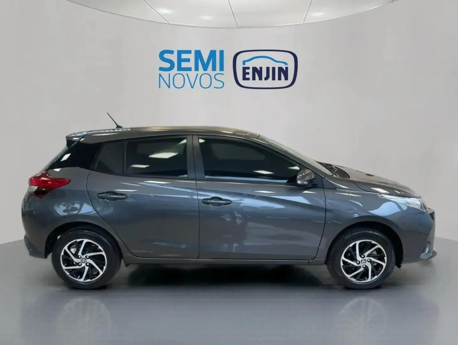 galeria YARIS HB XS CVT