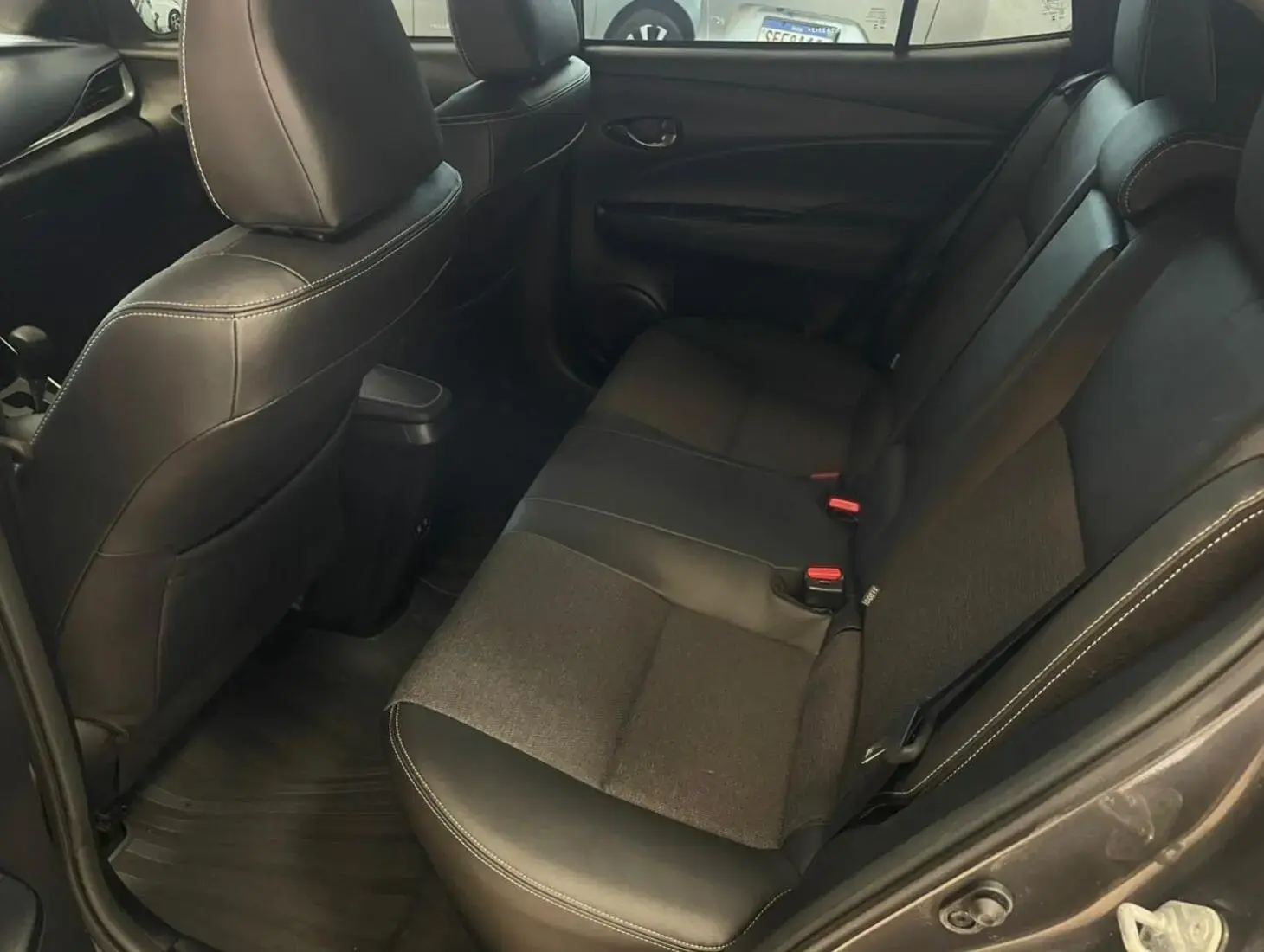 galeria YARIS HB XS CVT